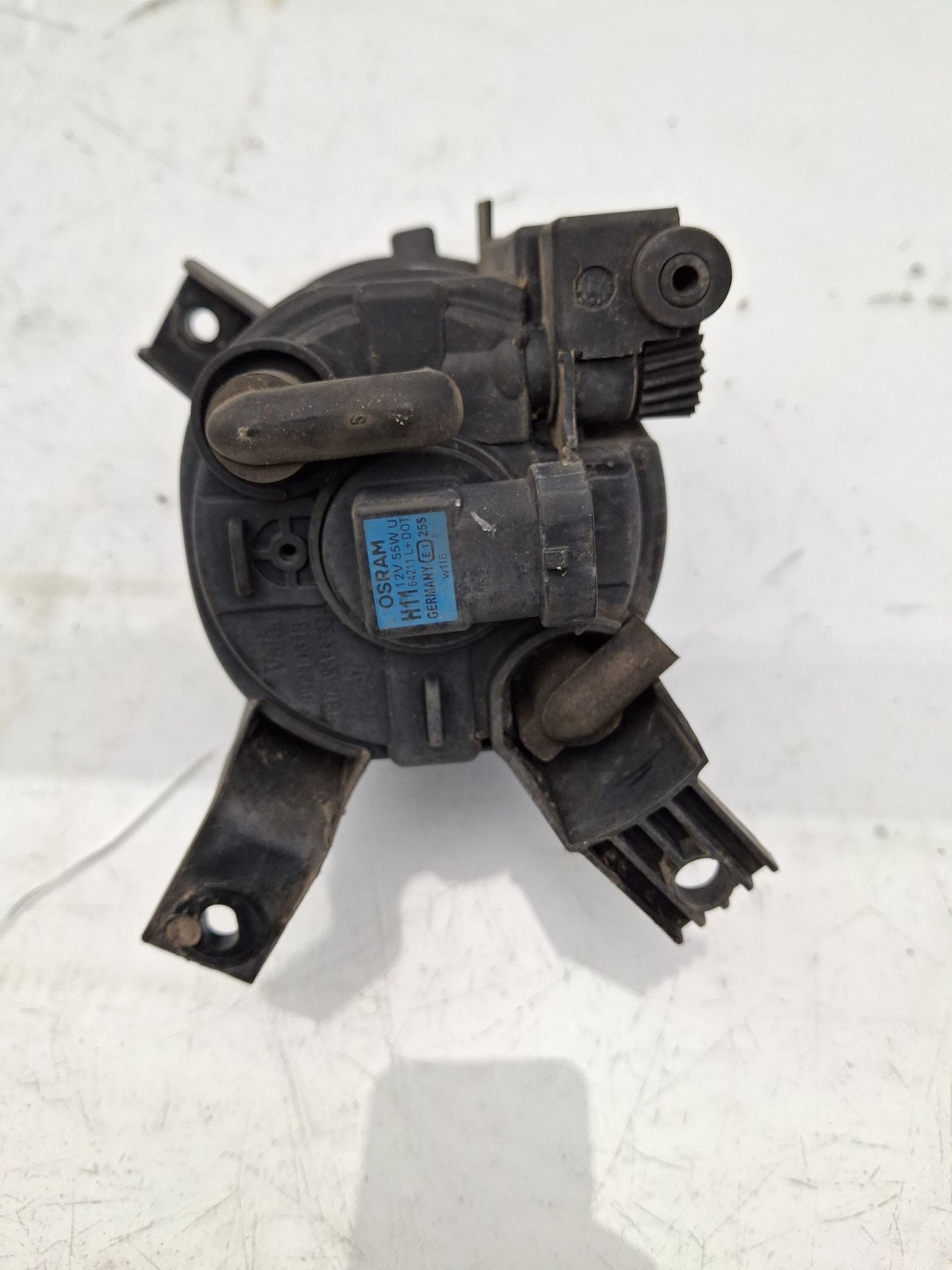 FARO ANTINIEBLA IZQUIERDO AUDI A3 