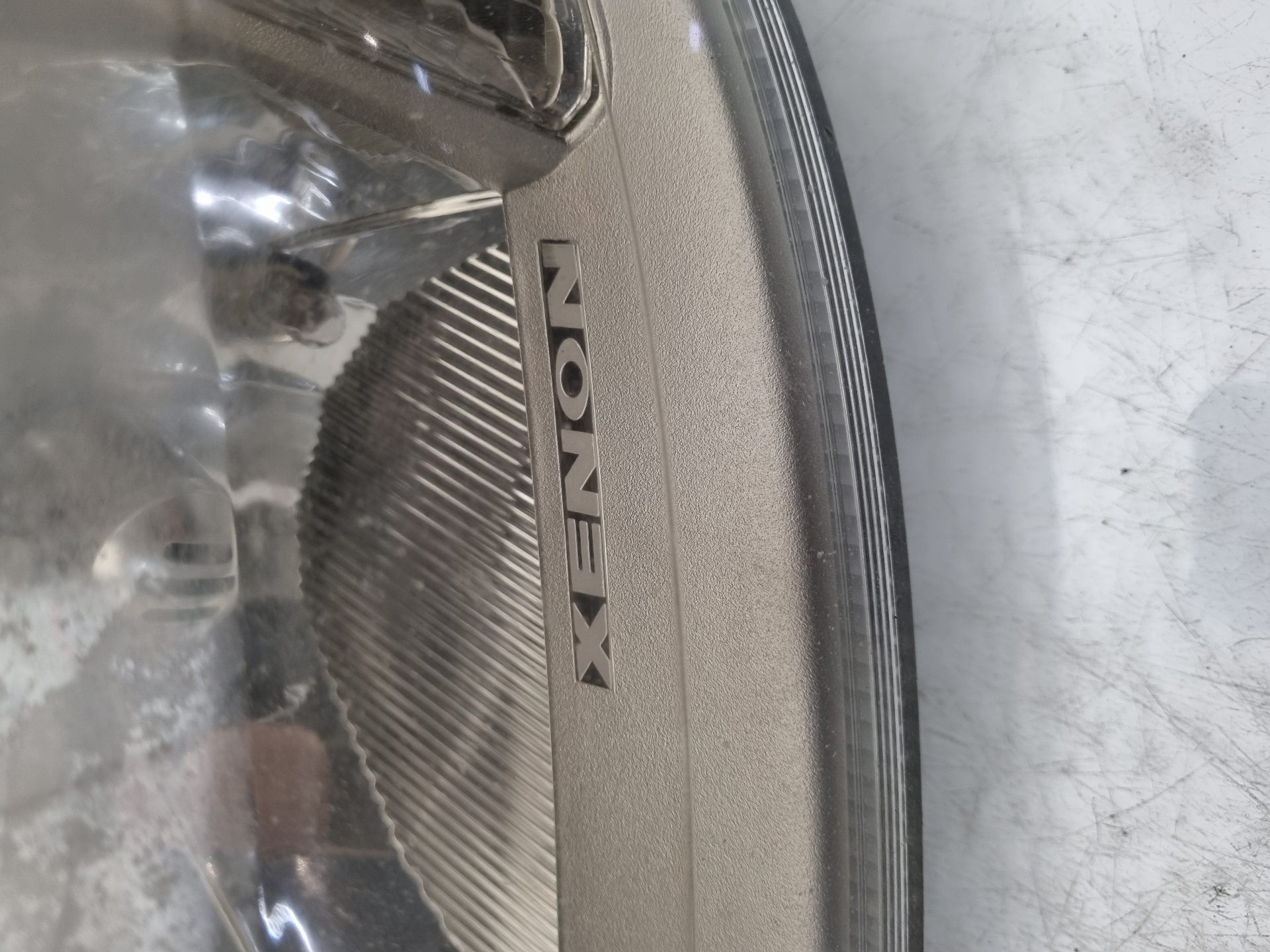 FARO IZQUIERDO RENAULT LAGUNA F9Q C7