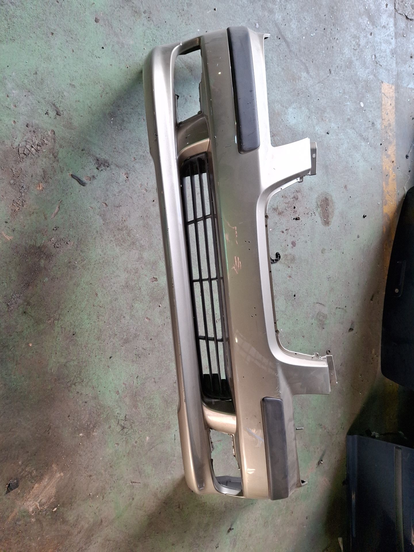 CORAZA FRONTAL COMPLETA HYUNDAI MATRIX 