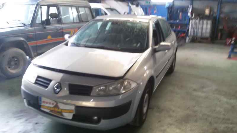 BISAGRA PUERTA TRASERA RENAULT MEGANE F9Q B8
