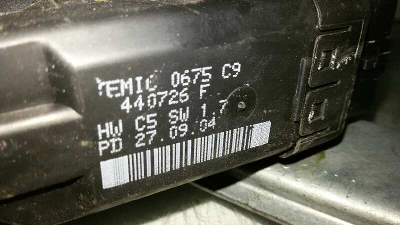 ELEVALUNAS DELANTERO DERECHO RENAULT SC?NIC K9K F7