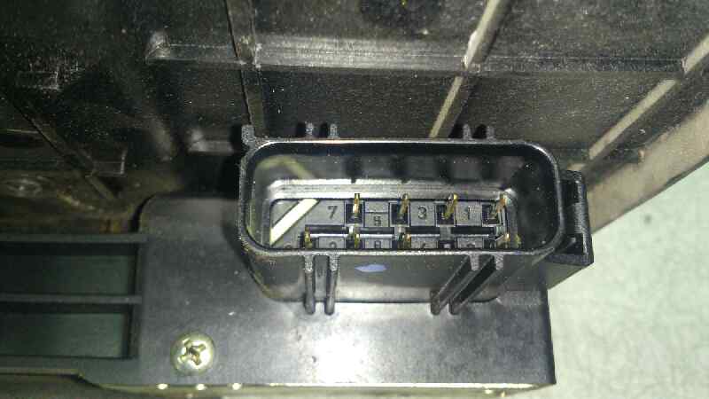 CERRADURA PUERTA DELANTERA IZQUIERDA FORD FUSION F6JA