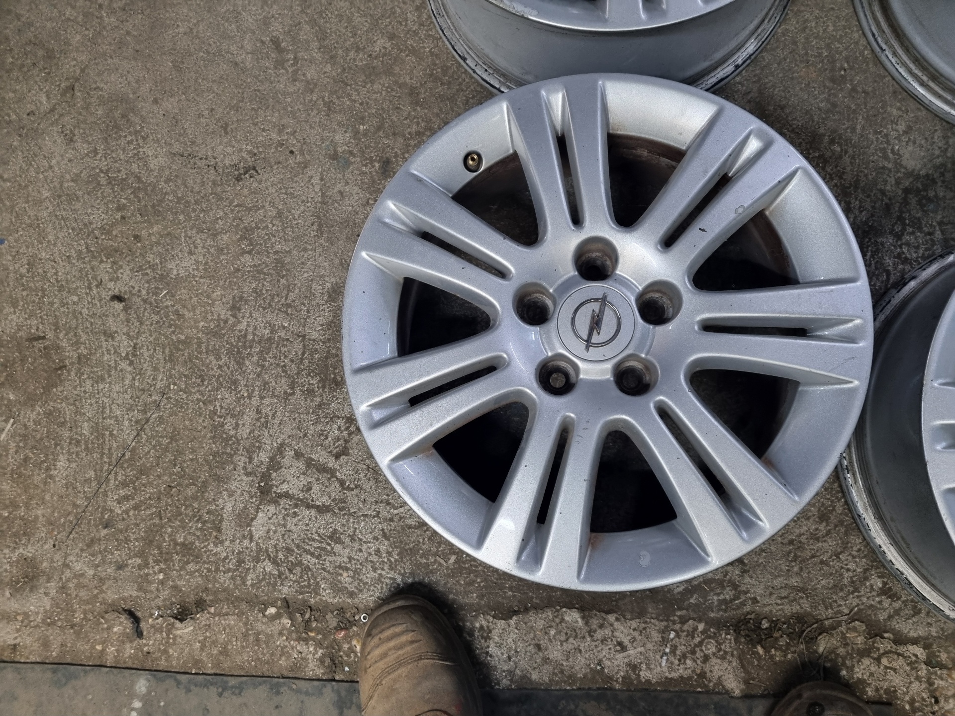 JUEGO LLANTAS OPEL ASTRA Z17DTR
