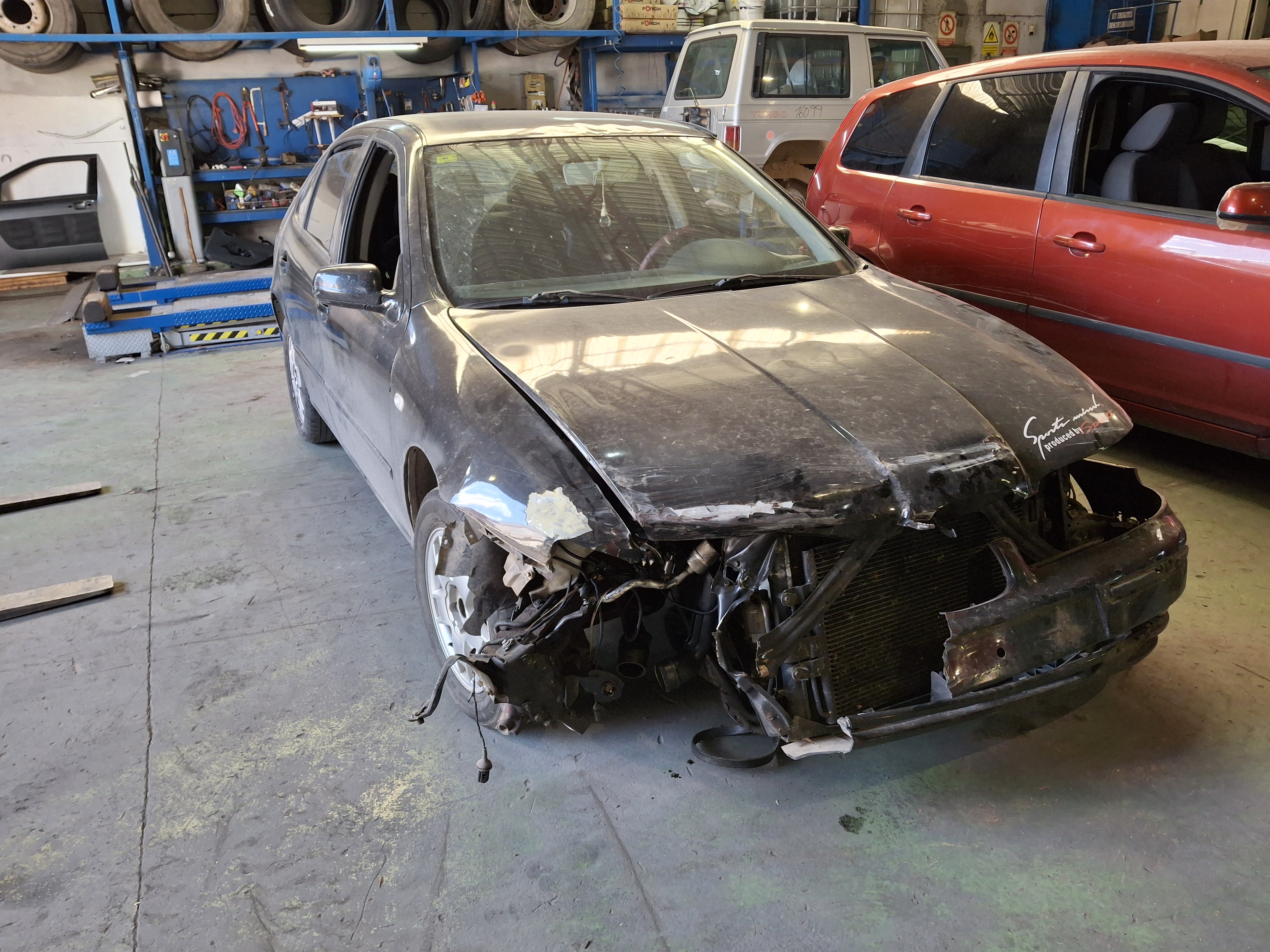  SEAT LEON (1M1) 1.9 TDI