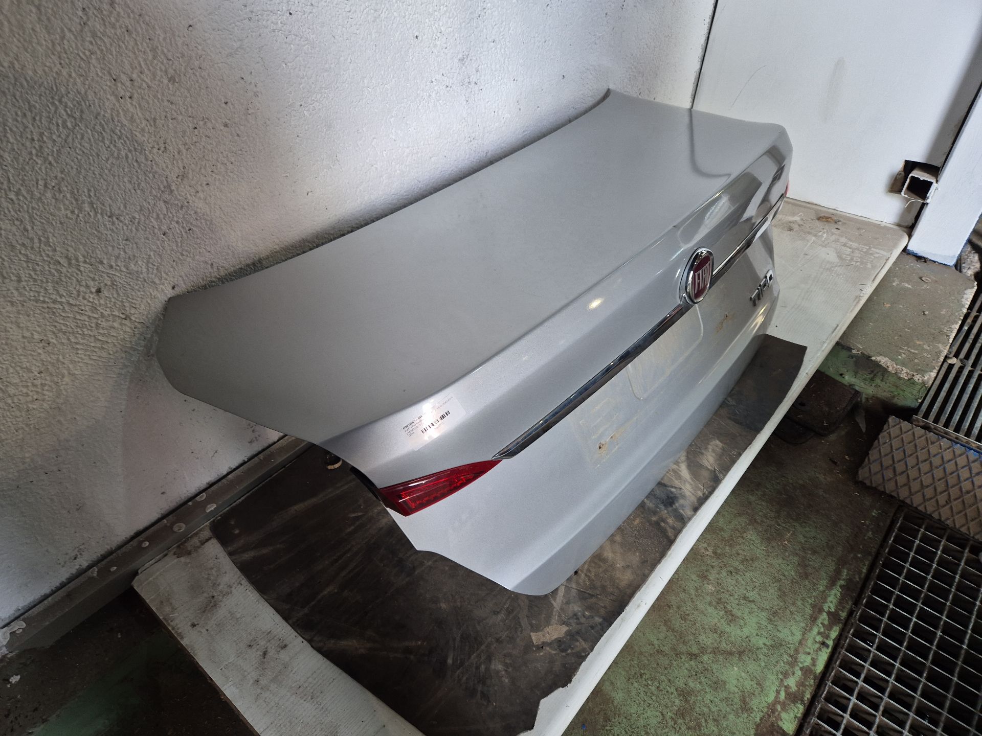 PORTON TRASERO FIAT TIPO 