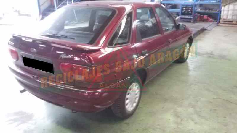 MANGUETA DELANTERA DERECHA FORD ESCORT 