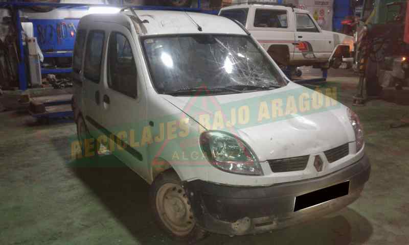 FARO IZQUIERDO RENAULT KANGOO F8Q P6