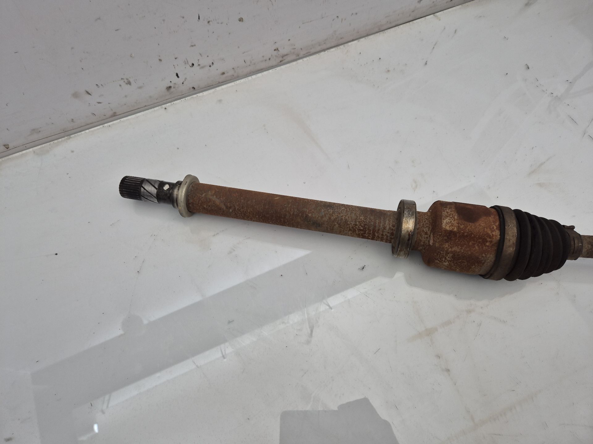 TRANSMISION DELANTERA DERECHA RENAULT CLIO 