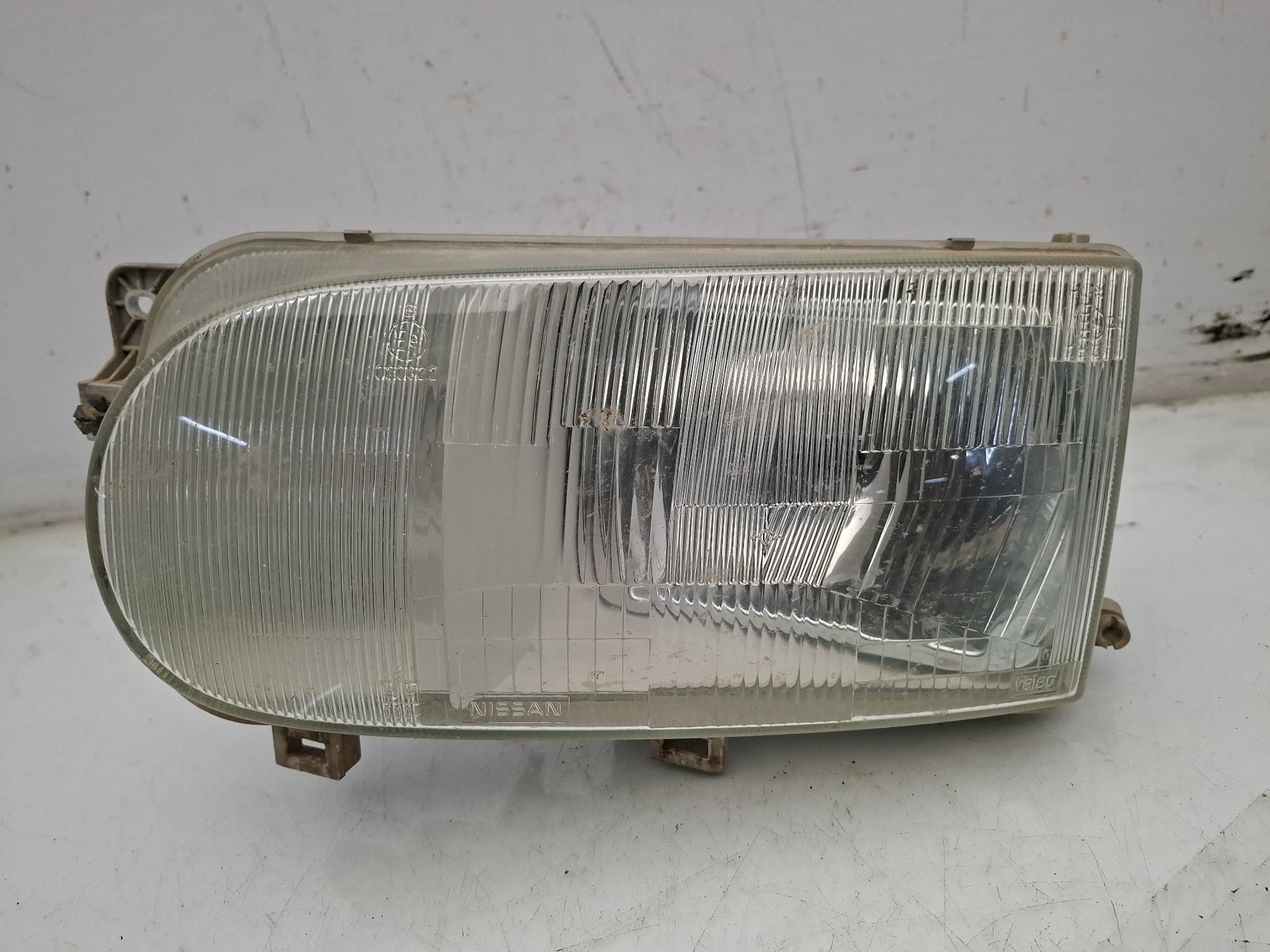 PORTON TRASERO DERECHO NISSAN VANETTE 
