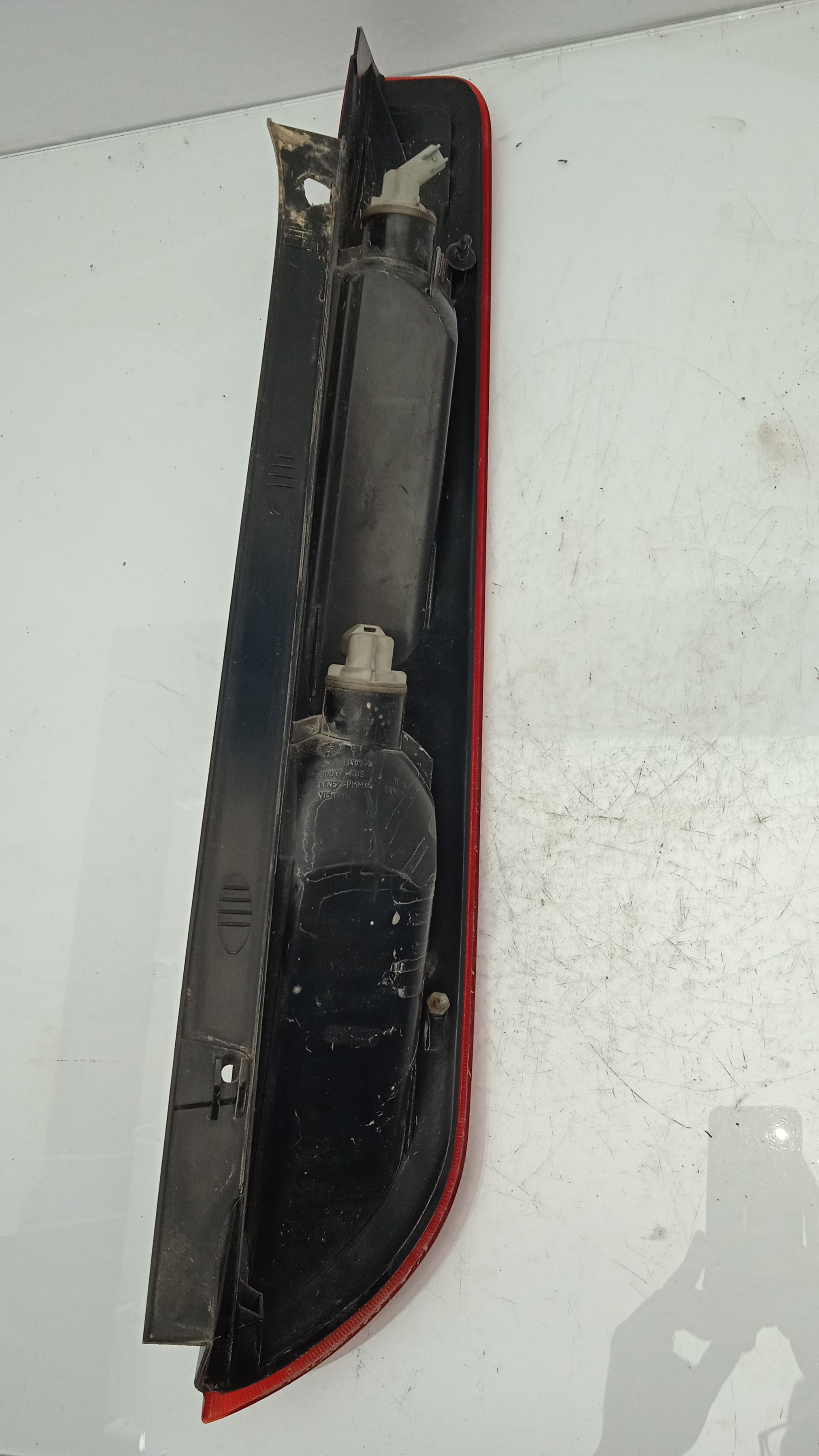 PILOTO TRASERO IZQUIERDO FORD FOCUS G6DA