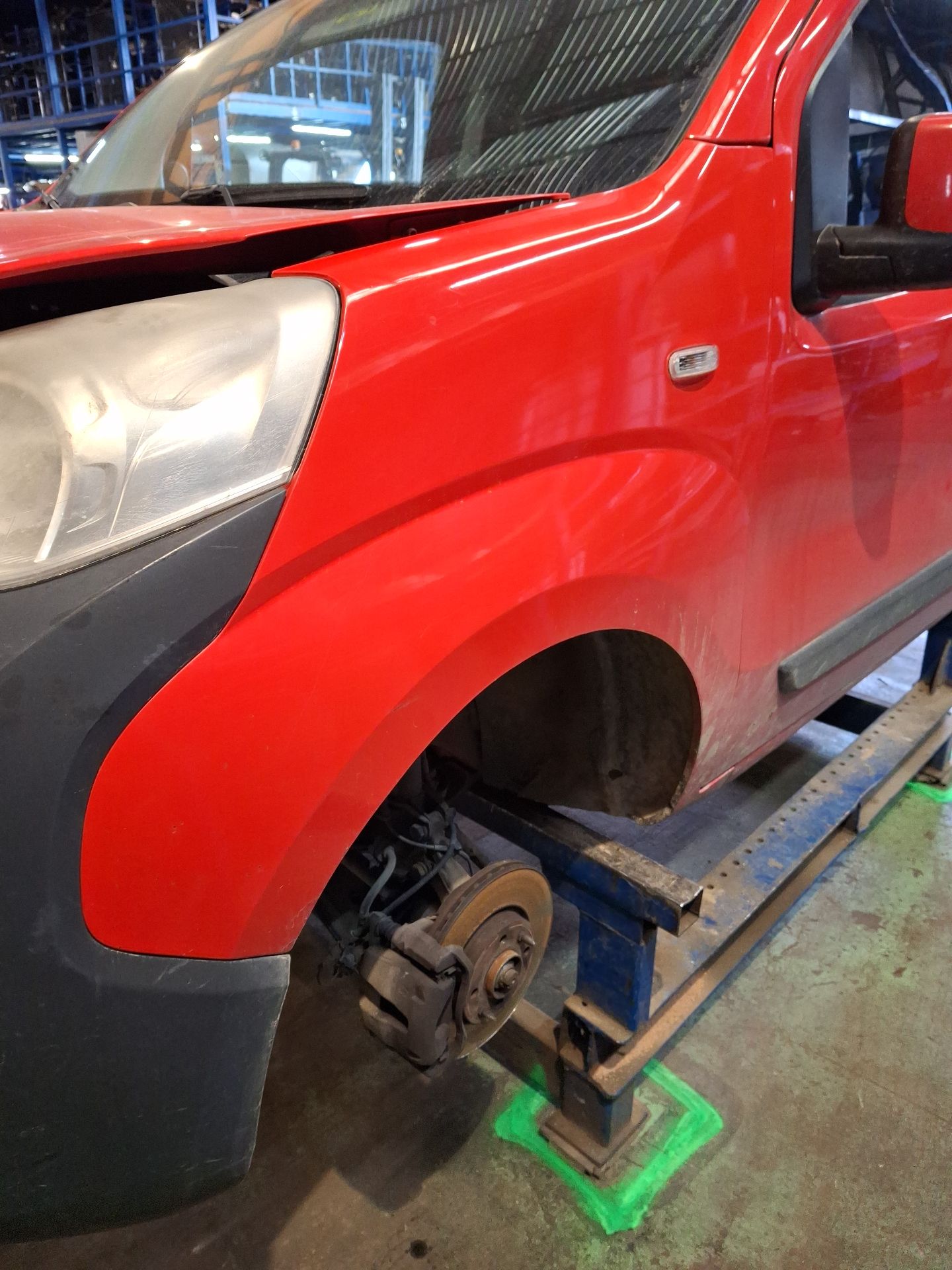 ALETA DELANTERA IZQUIERDA FIAT FIORINO 