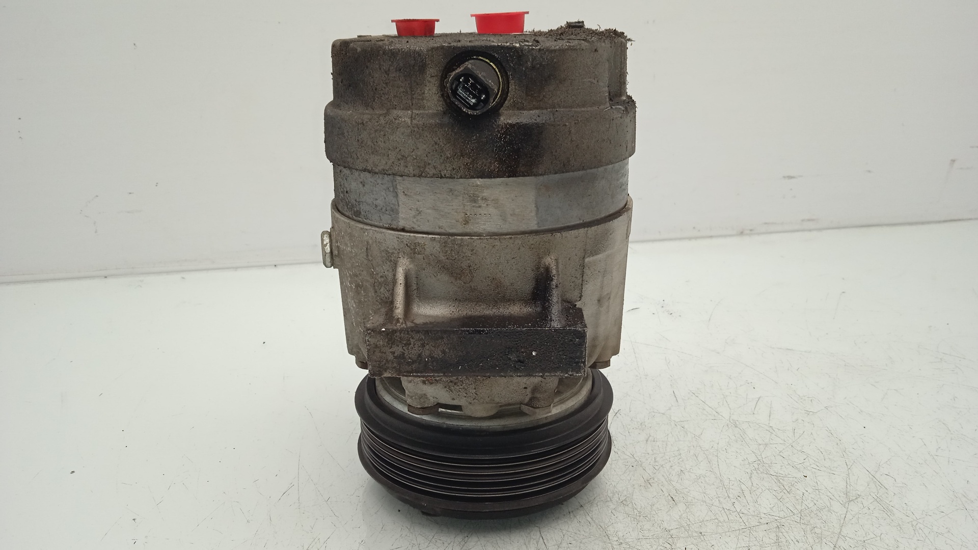 COMPRESOR AIRE ACONDICIONADO RENAULT LAGUNA F9Q C7