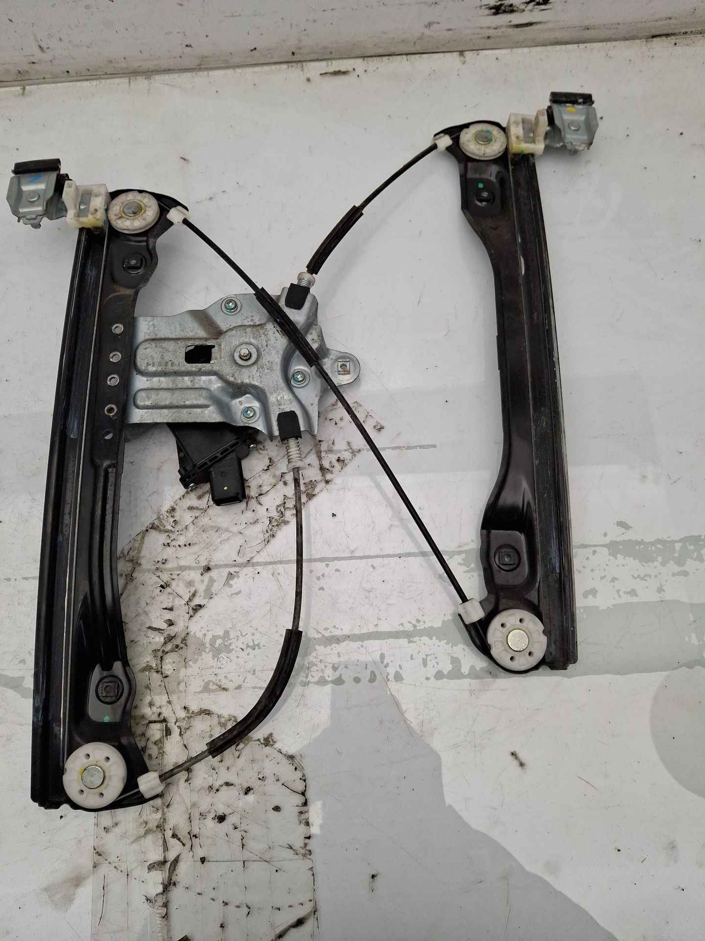 ELEVALUNAS DELANTERO IZQUIERDO CHEVROLET CRUZE 