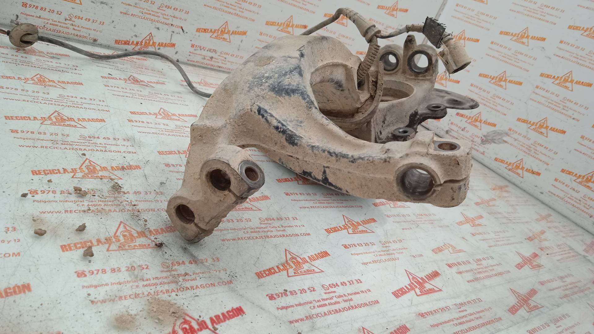 MANGUETA DELANTERA IZQUIERDA VOLKSWAGEN PASSAT AVB