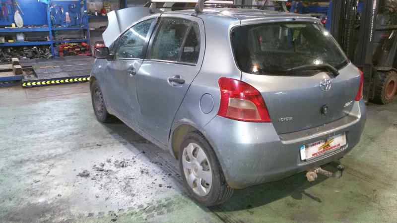 CUADRO INSTRUMENTOS TOYOTA YARIS 2SZFE