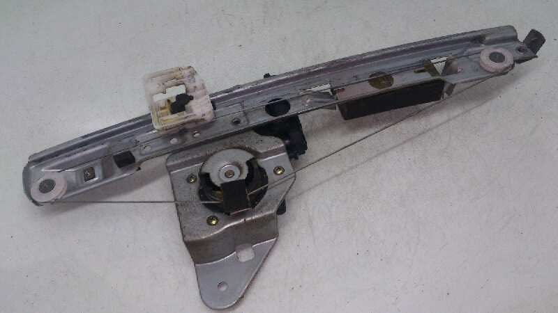 ELEVALUNAS TRASERO IZQUIERDO RENAULT MEGANE F9Q732