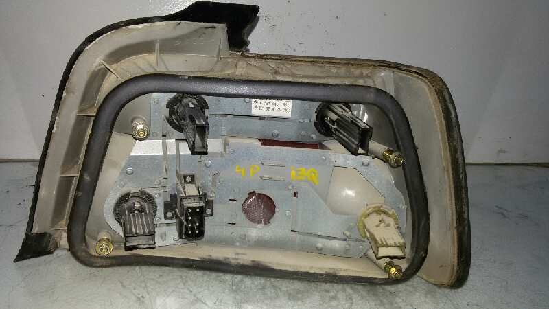 PILOTO TRASERO IZQUIERDO BMW 3 25-6T-1