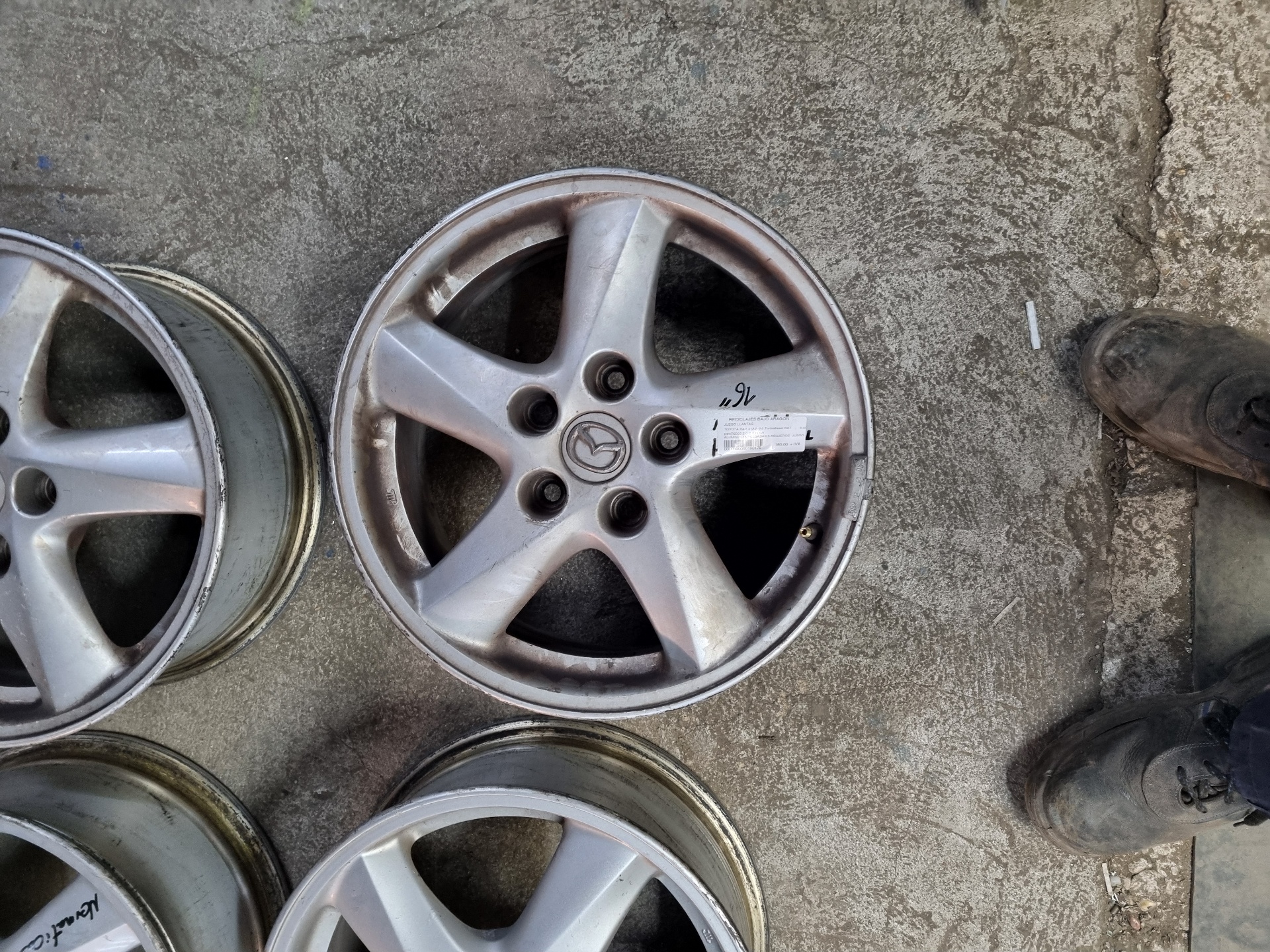 JUEGO LLANTAS TOYOTA RAV 1CDFTV
