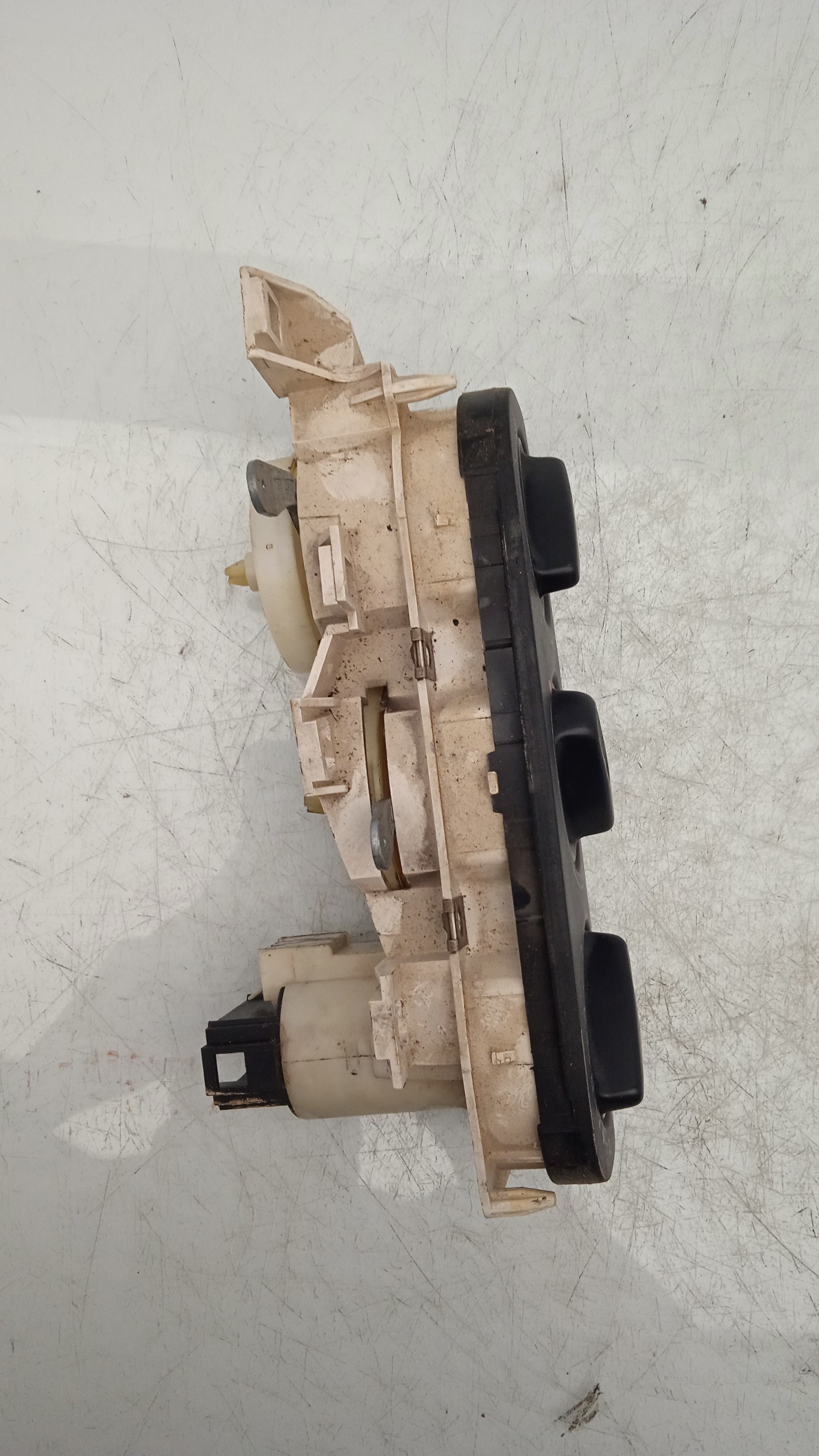 MANDO CALEFACCION / AIRE ACONDICIONADO VOLKSWAGEN  AFN