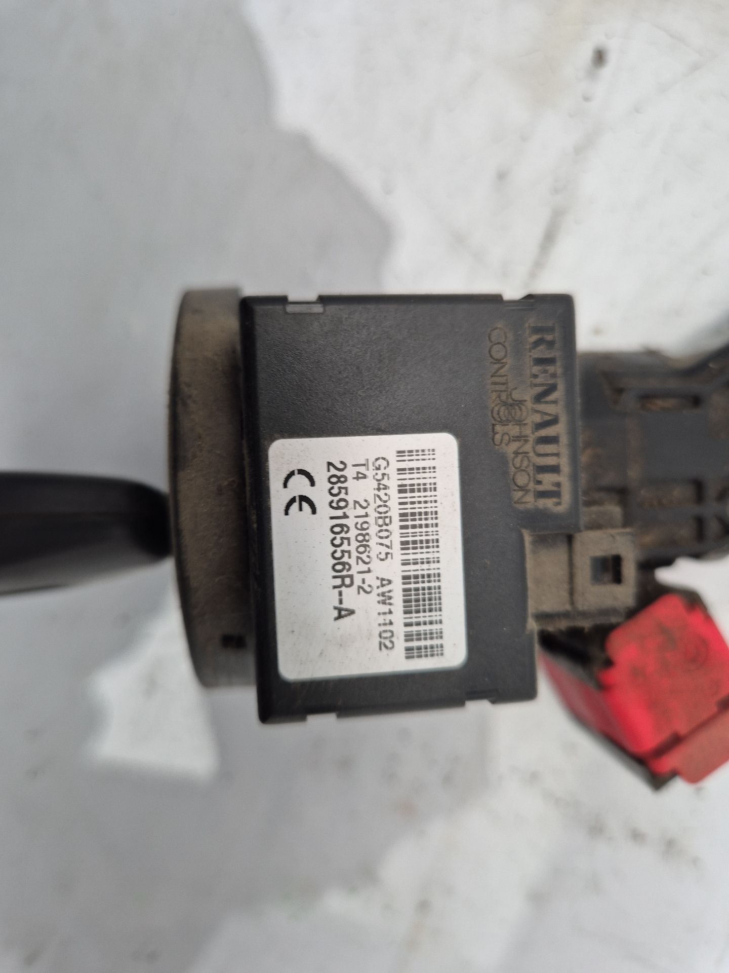 CONMUTADOR DE ARRANQUE DACIA DOKKER 