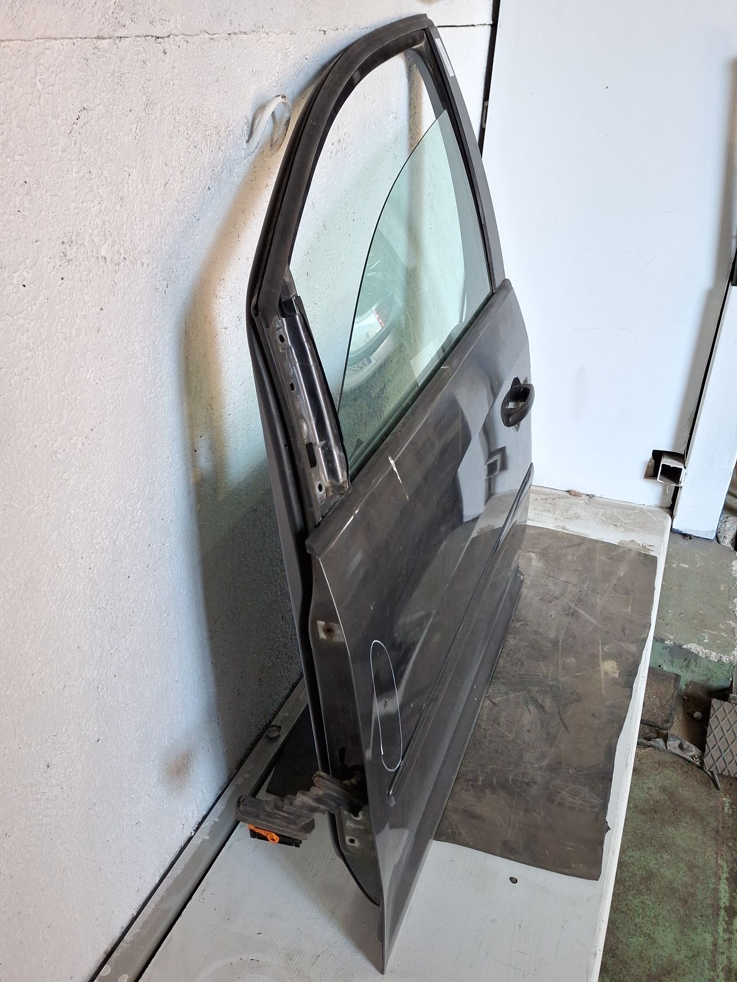 PUERTA DELANTERA IZQUIERDA VOLKSWAGEN TOURAN 