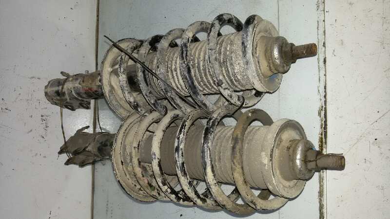 JUEGO AMORTIGUADORES DELANTERO VOLKSWAGEN PASSAT 