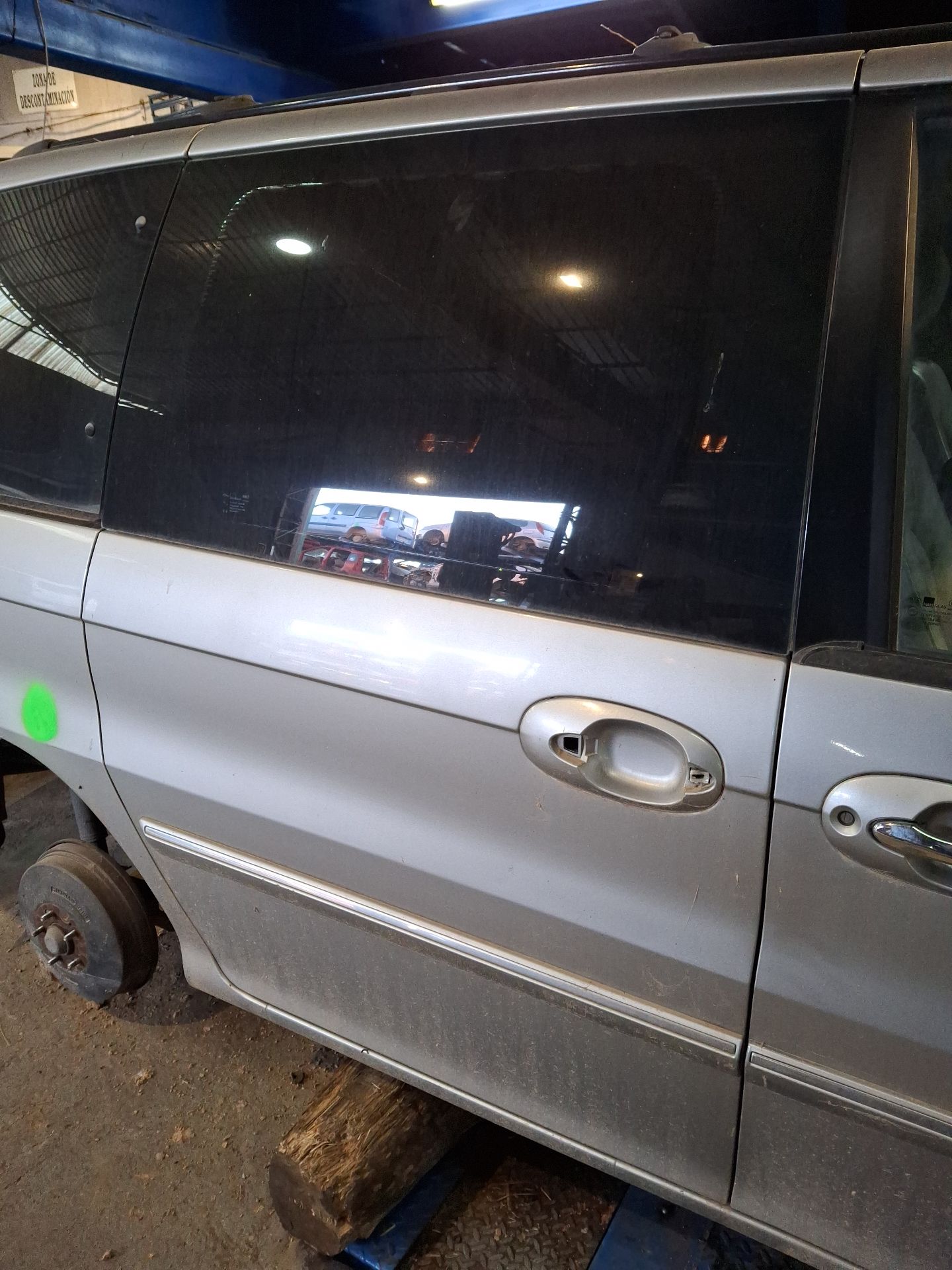 PUERTA LATERAL CORREDERA DERECHA KIA CARNIVAL 