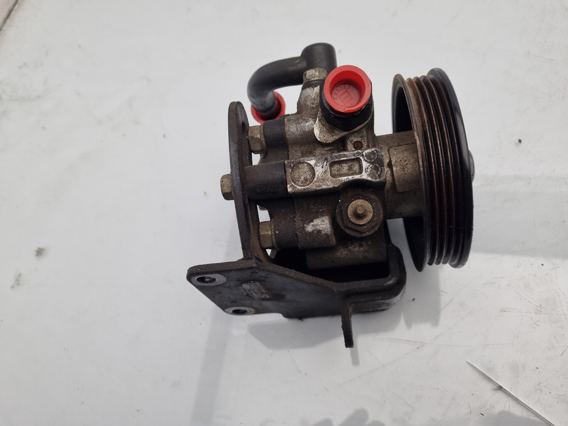 BOMBA DIRECCION CHEVROLET AVEO B12S1