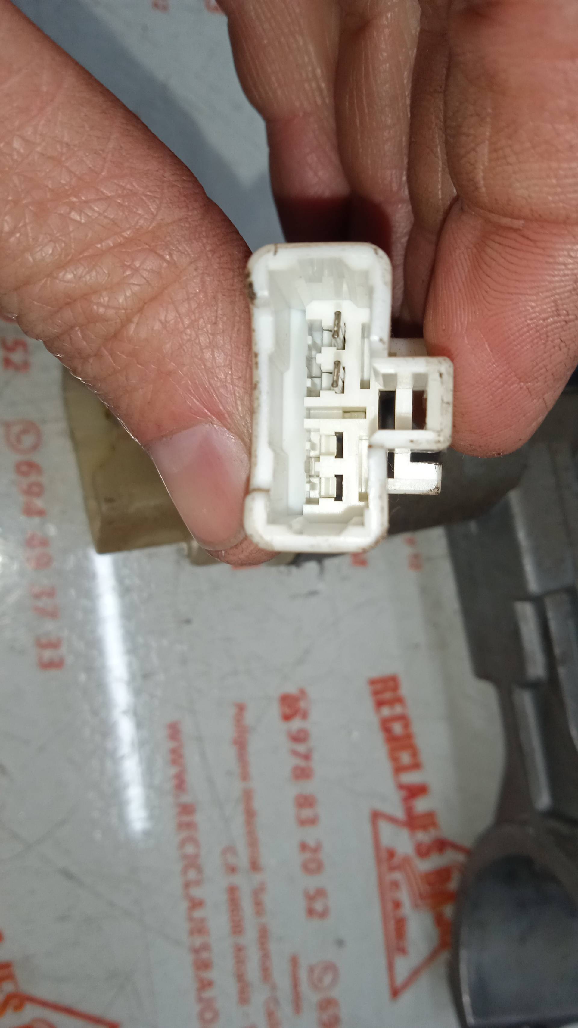 CONMUTADOR DE ARRANQUE KIA PICANTO G4HE