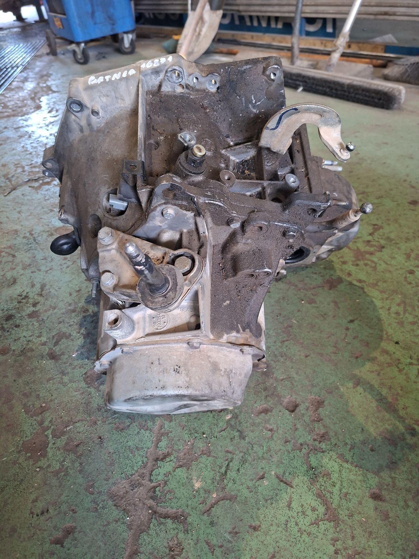  PEUGEOT PARTNER TEPEE 1.6 HDi 90