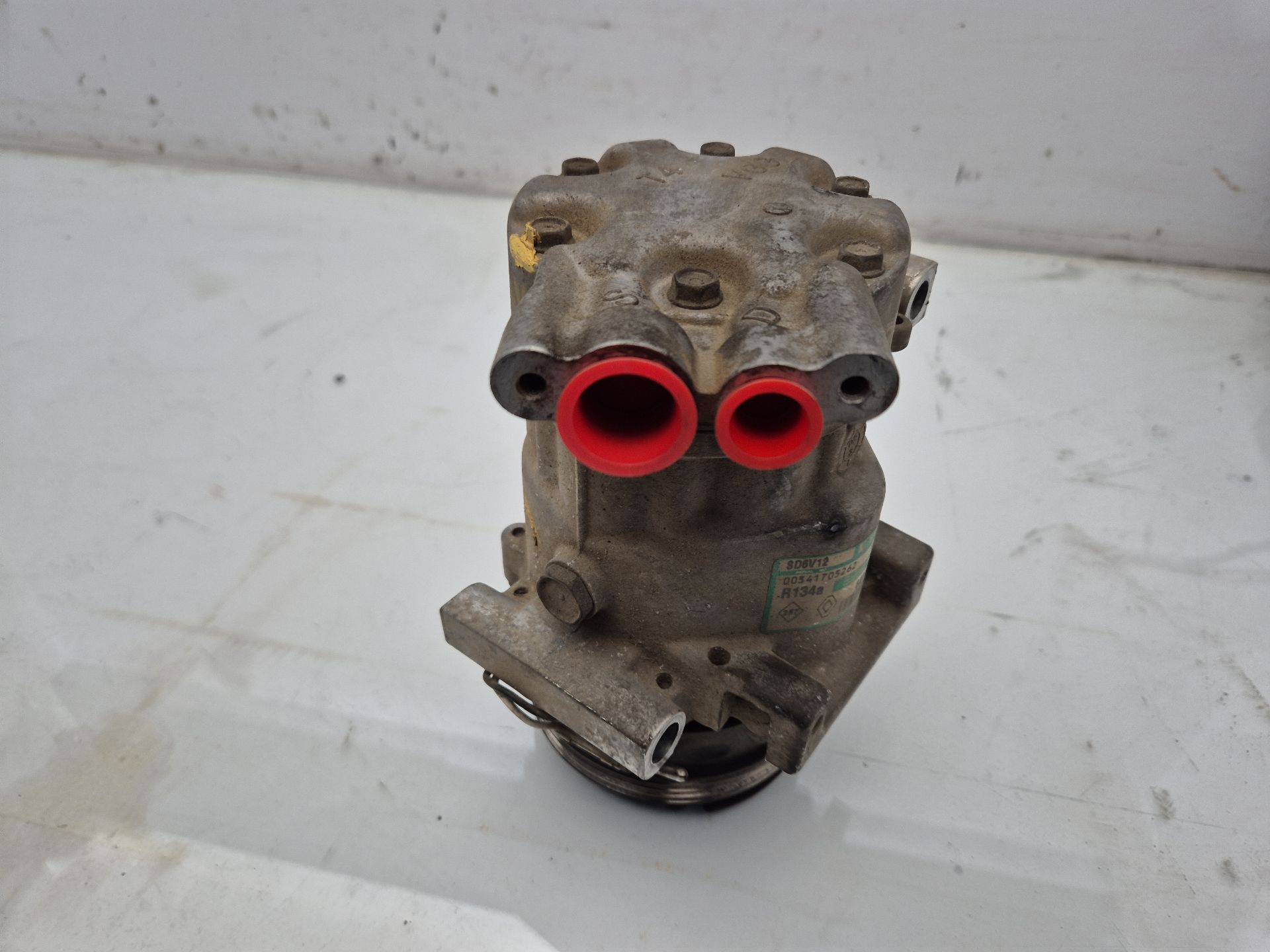 COMPRESOR AIRE ACONDICIONADO RENAULT CLIO 