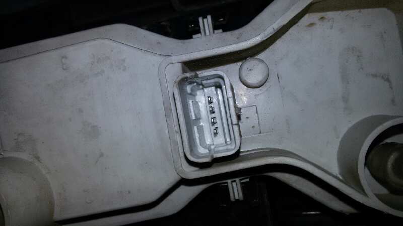 PILOTO TRASERO IZQUIERDO RENAULT MEGANE F9Q-B8