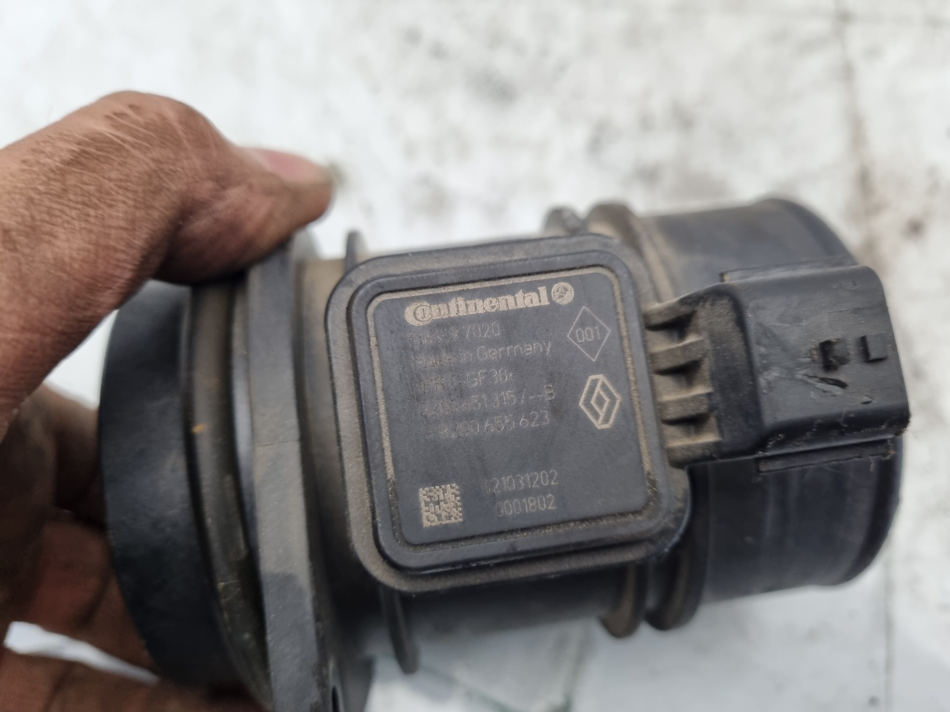 CAUDALIMETRO DACIA SANDERO K9K E8