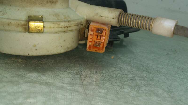 ELEVALUNAS DELANTERO DERECHO CITROEN ZX D9B