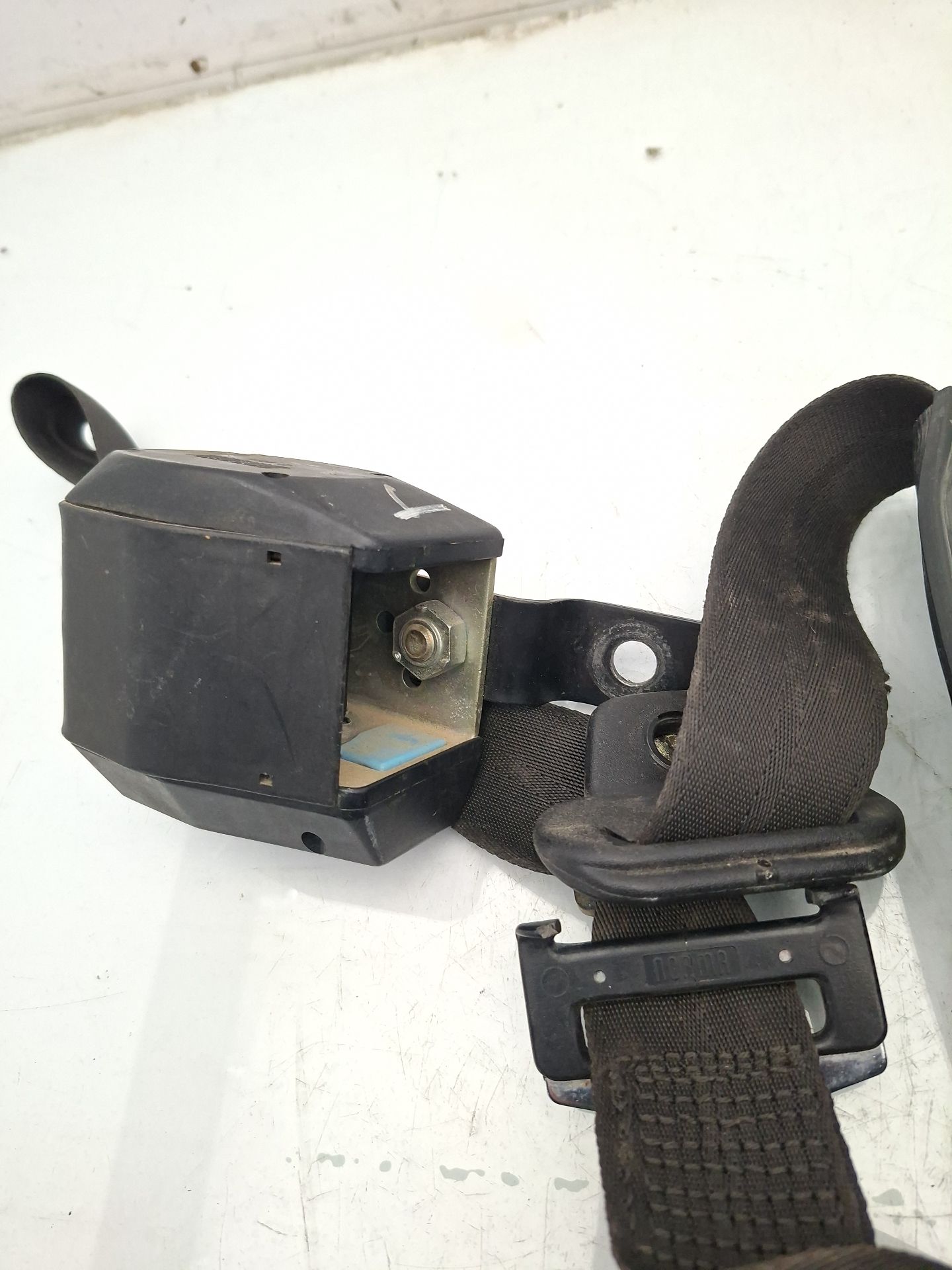 CINTURON SEGURIDAD TRASERO DERECHO LADA NIVA 