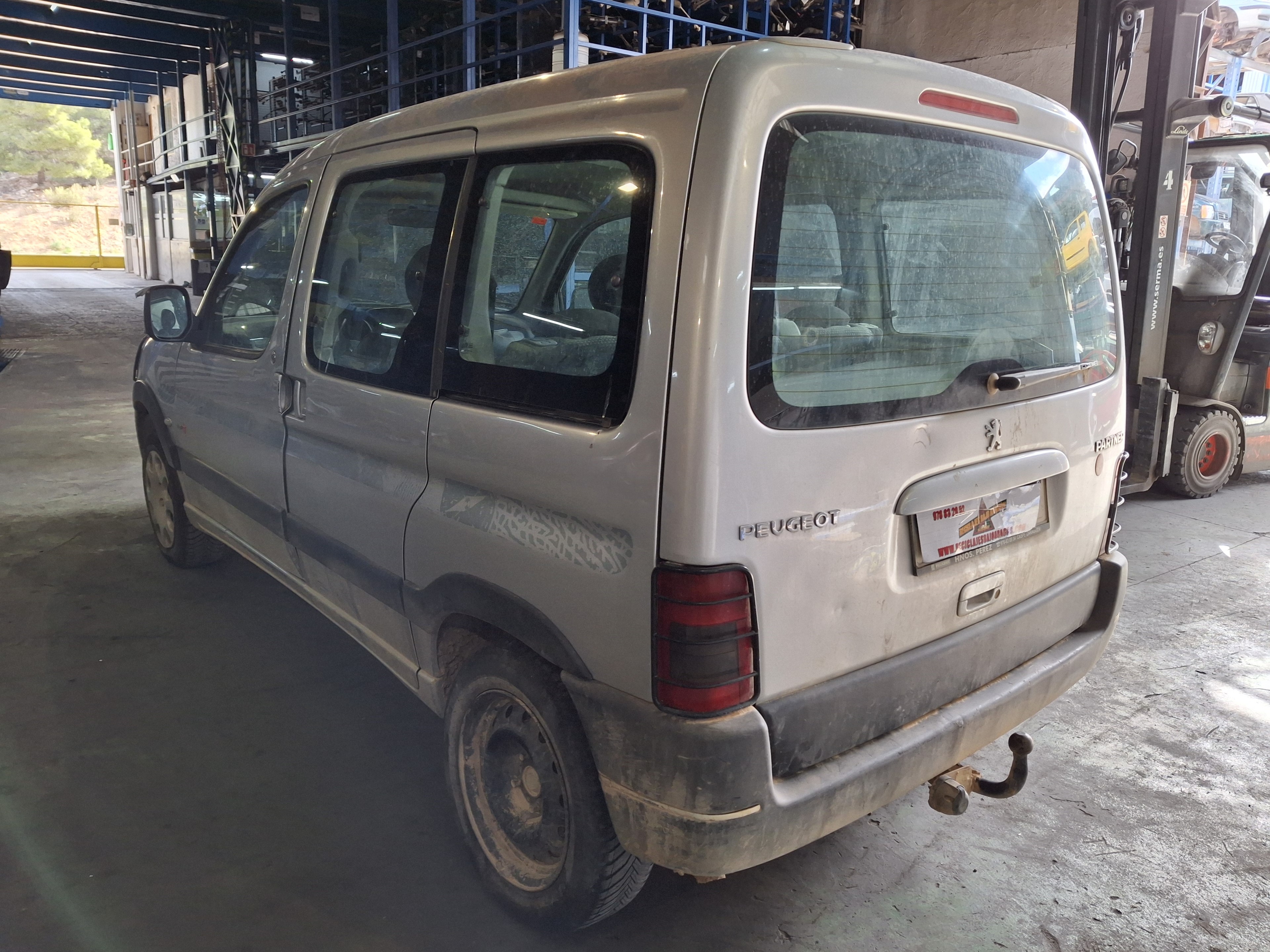 LLANTA PEUGEOT PARTNER RHY