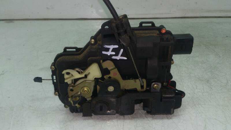 CERRADURA PUERTA TRASERA IZQUIERDA SKODA OCTAVIA ASV