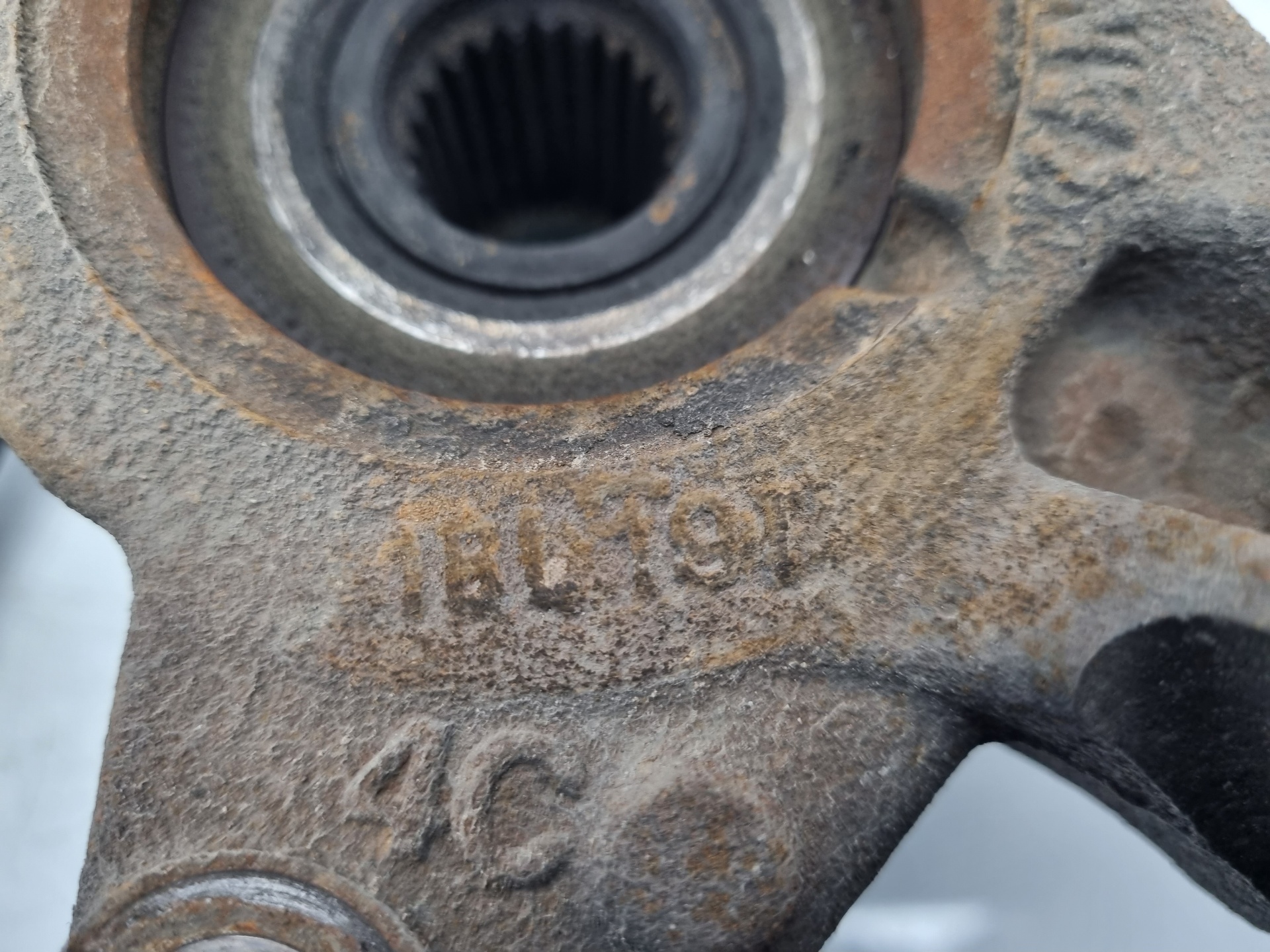 MANGUETA DELANTERA DERECHA DACIA SANDERO H4B B4