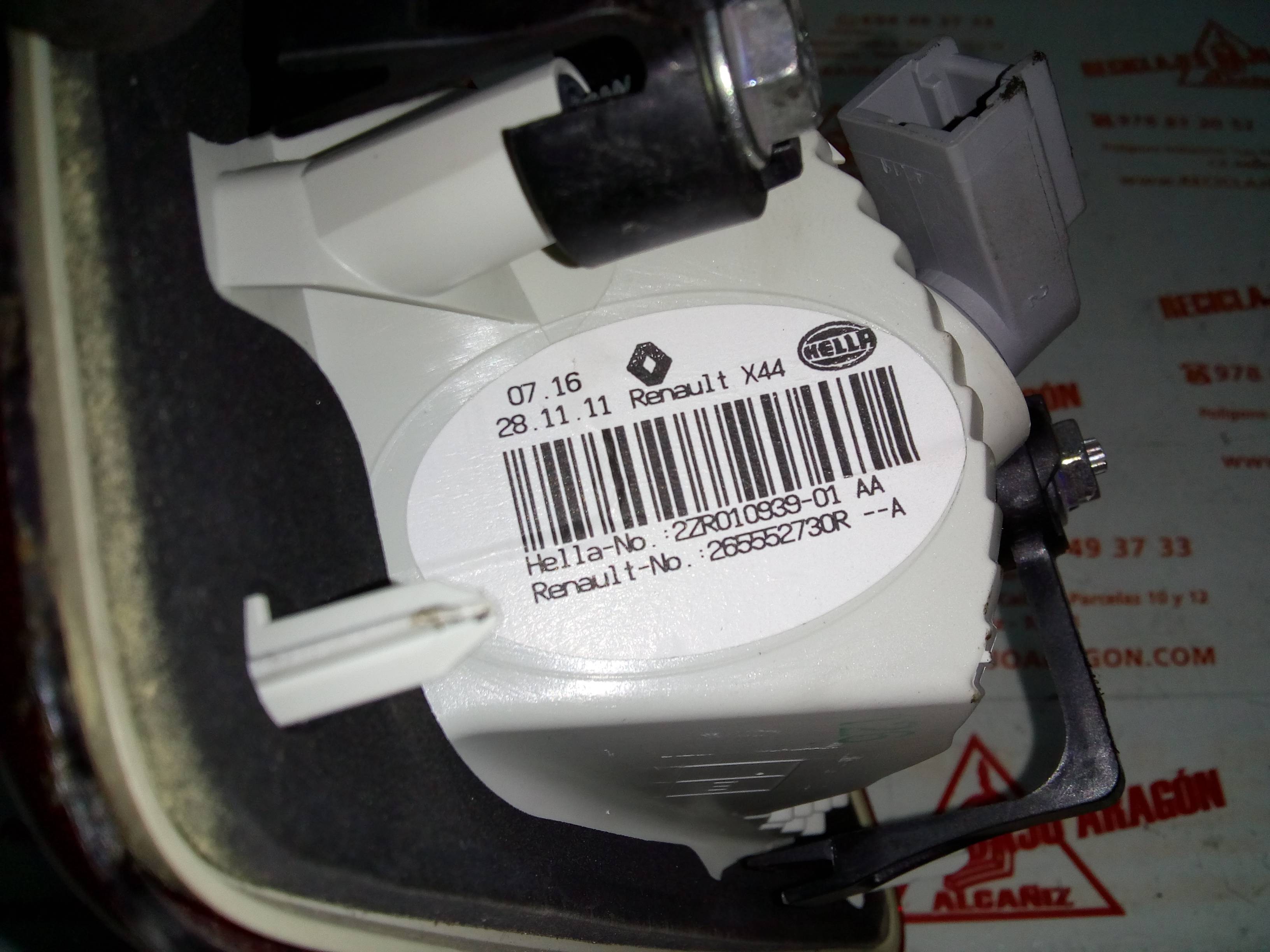 PILOTO TRASERO IZQUIERDO INTERIOR RENAULT TWINGO D4FJ7