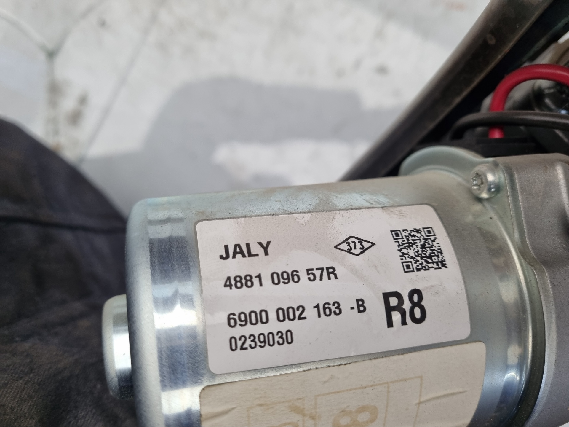 COLUMNA DIRECCION RENAULT TWINGO D4FE7