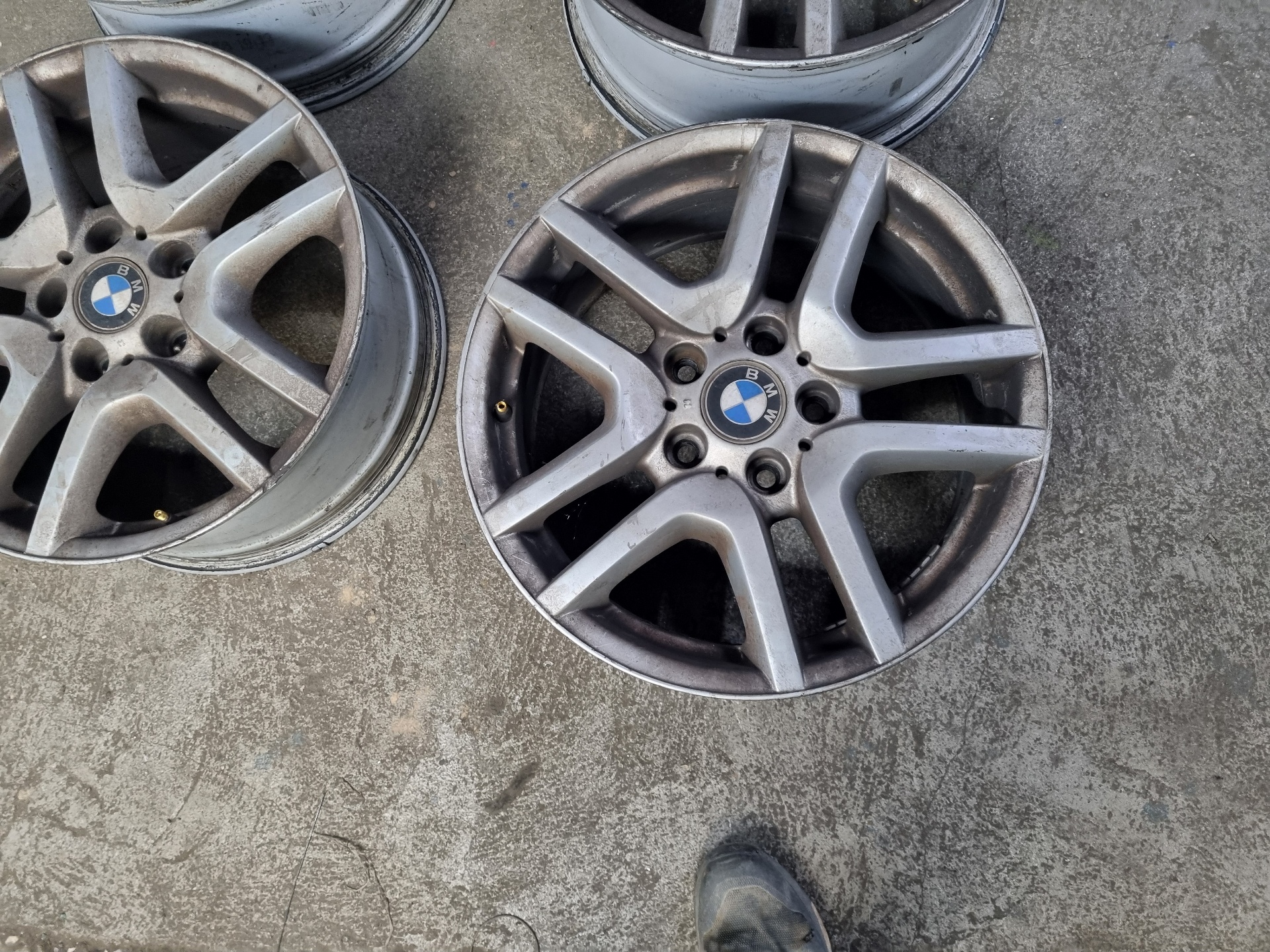 JUEGO LLANTAS BMW X5 30-6D-2 D