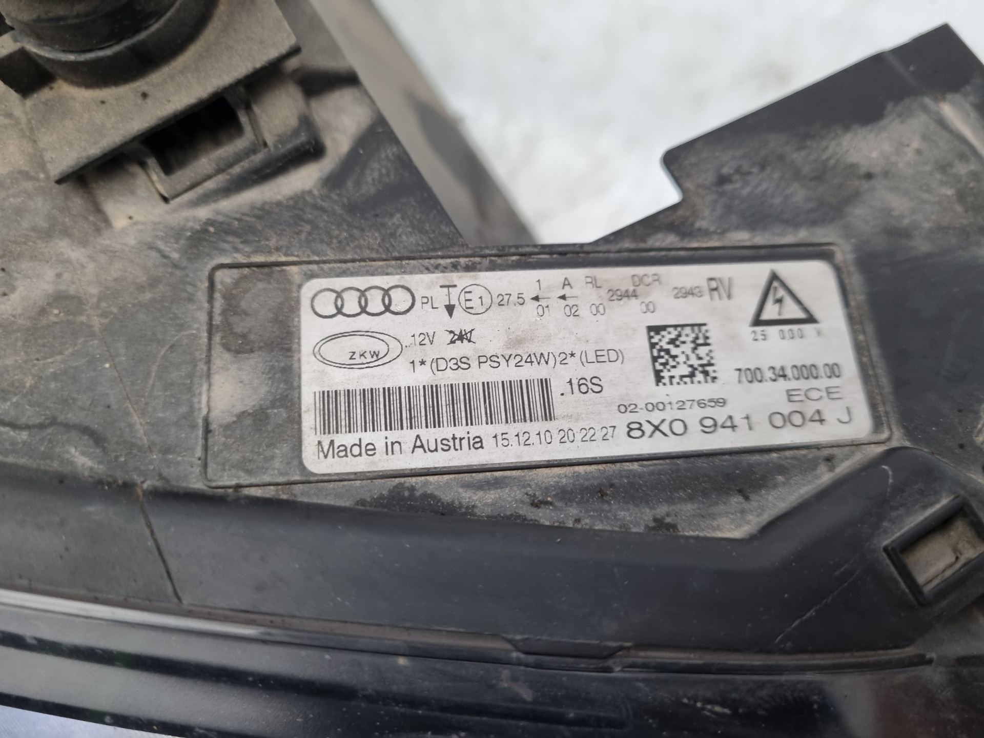 FARO DERECHO AUDI A1 CAYC
