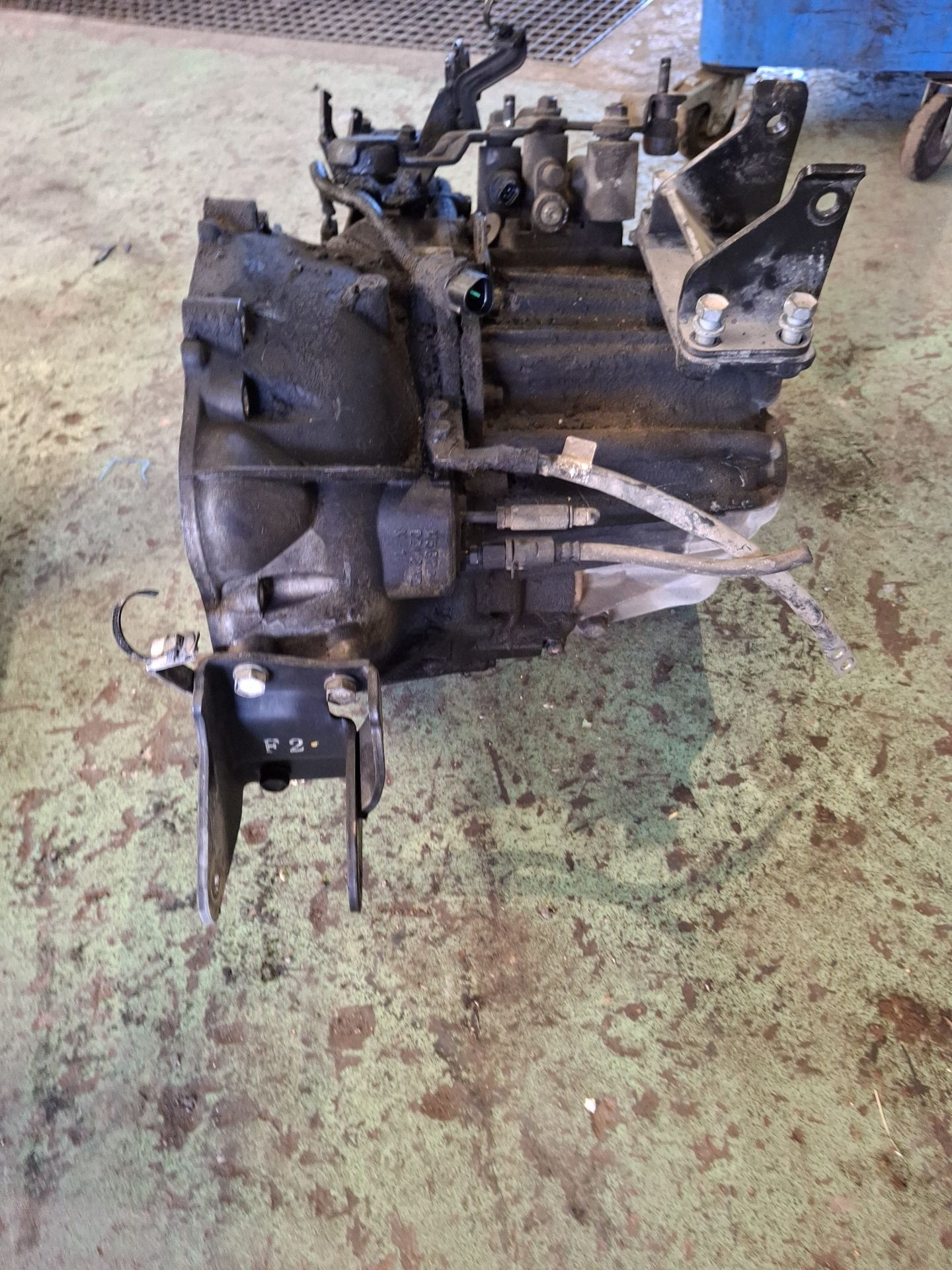 CAJA CAMBIOS KIA CARENS 