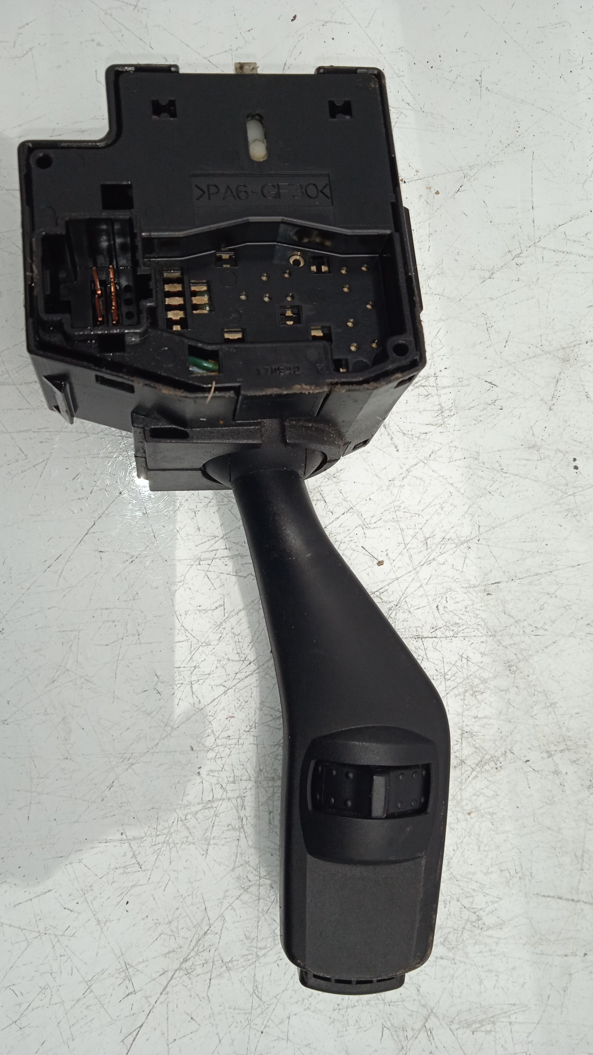 MANDO INTERMITENTES FORD FOCUS G6DA