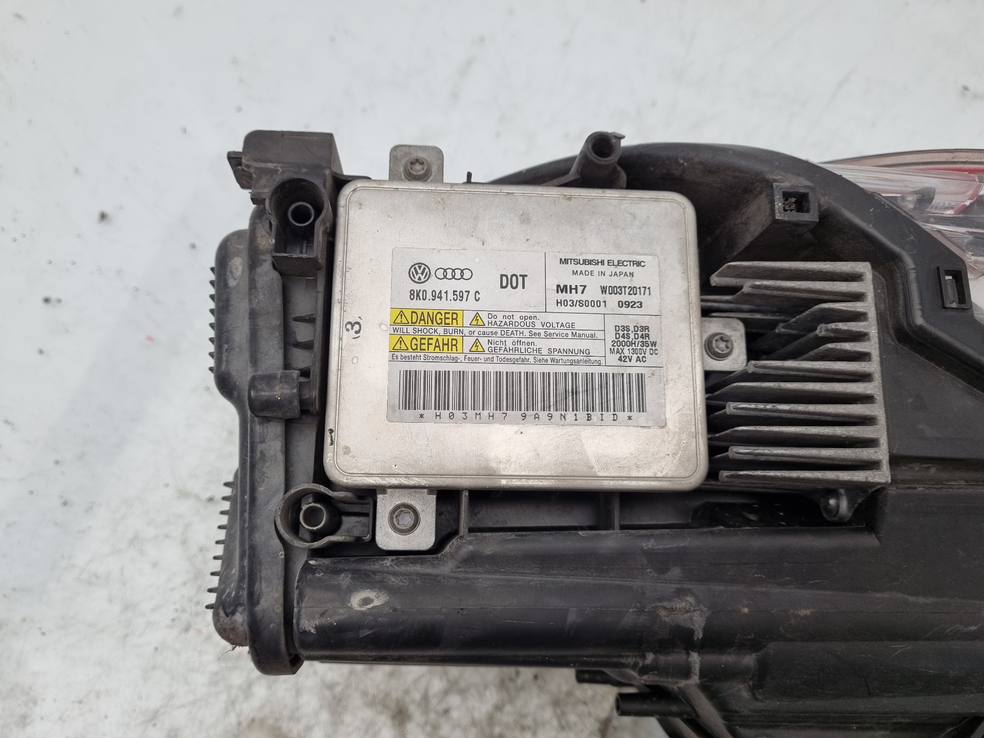 FARO DERECHO AUDI A1 CAYC