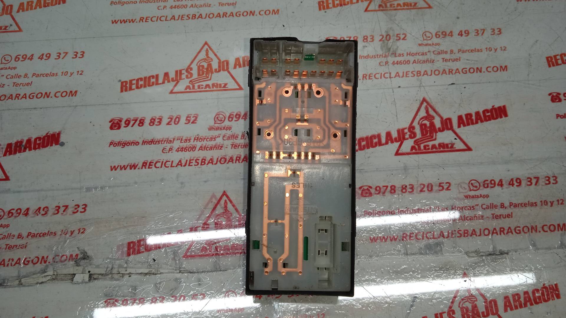 MANDO ELEVALUNAS DELANTERO IZQUIERDO NISSAN MICRA CR12DE