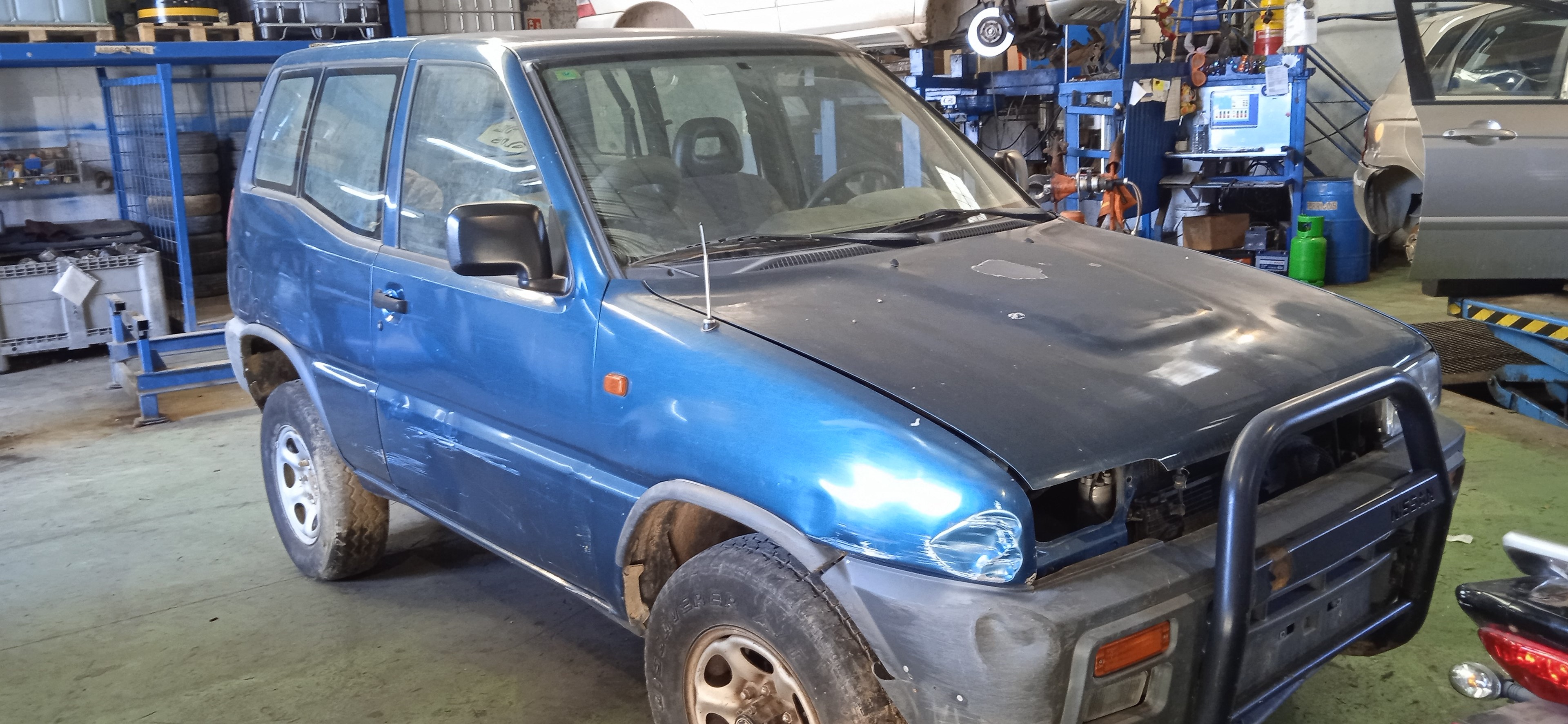 LLANTA NISSAN TERRANO TD27T