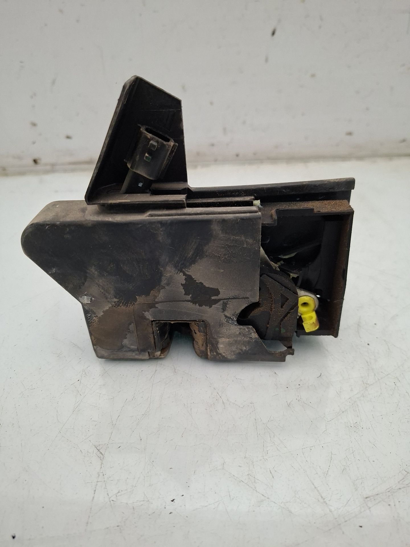 CERRADURA PUERTA DELANTERA IZQUIERDA DACIA SANDERO 