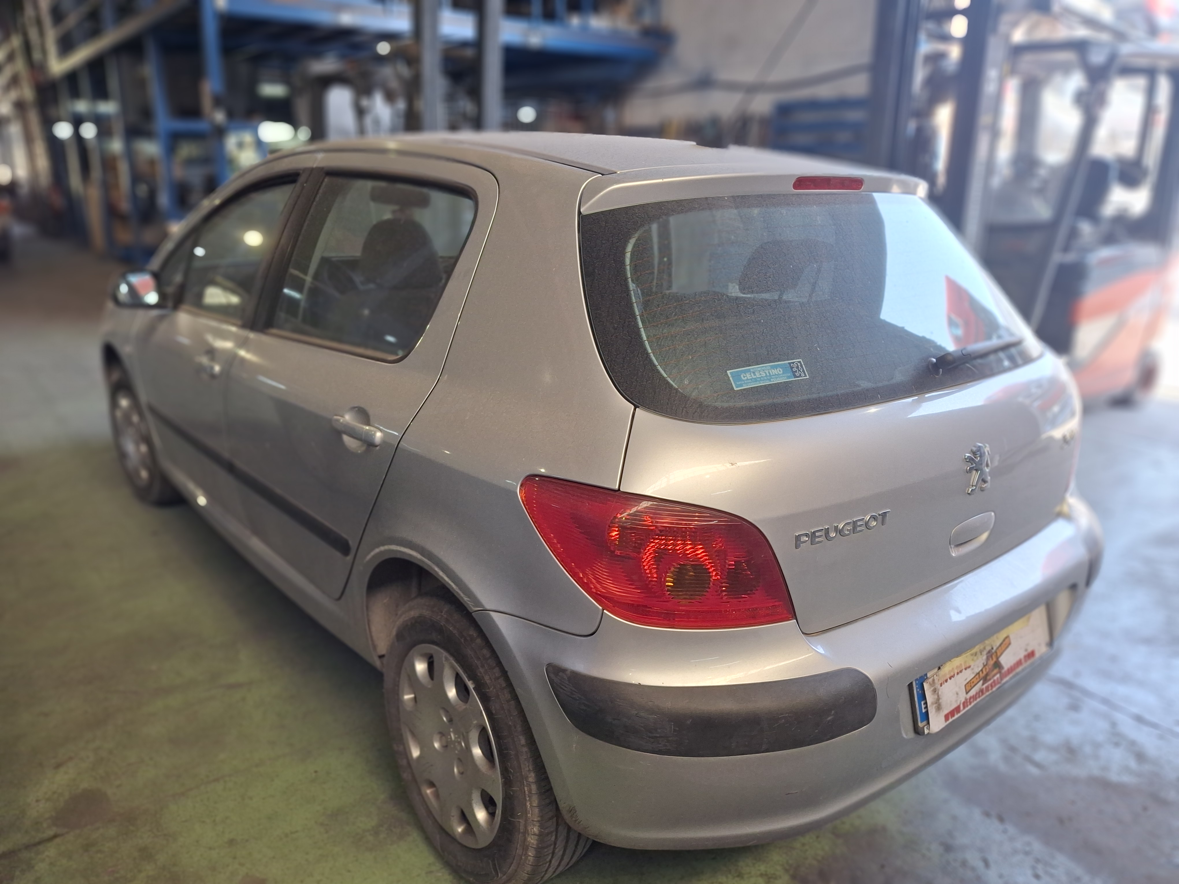 FARO DERECHO PEUGEOT 307 