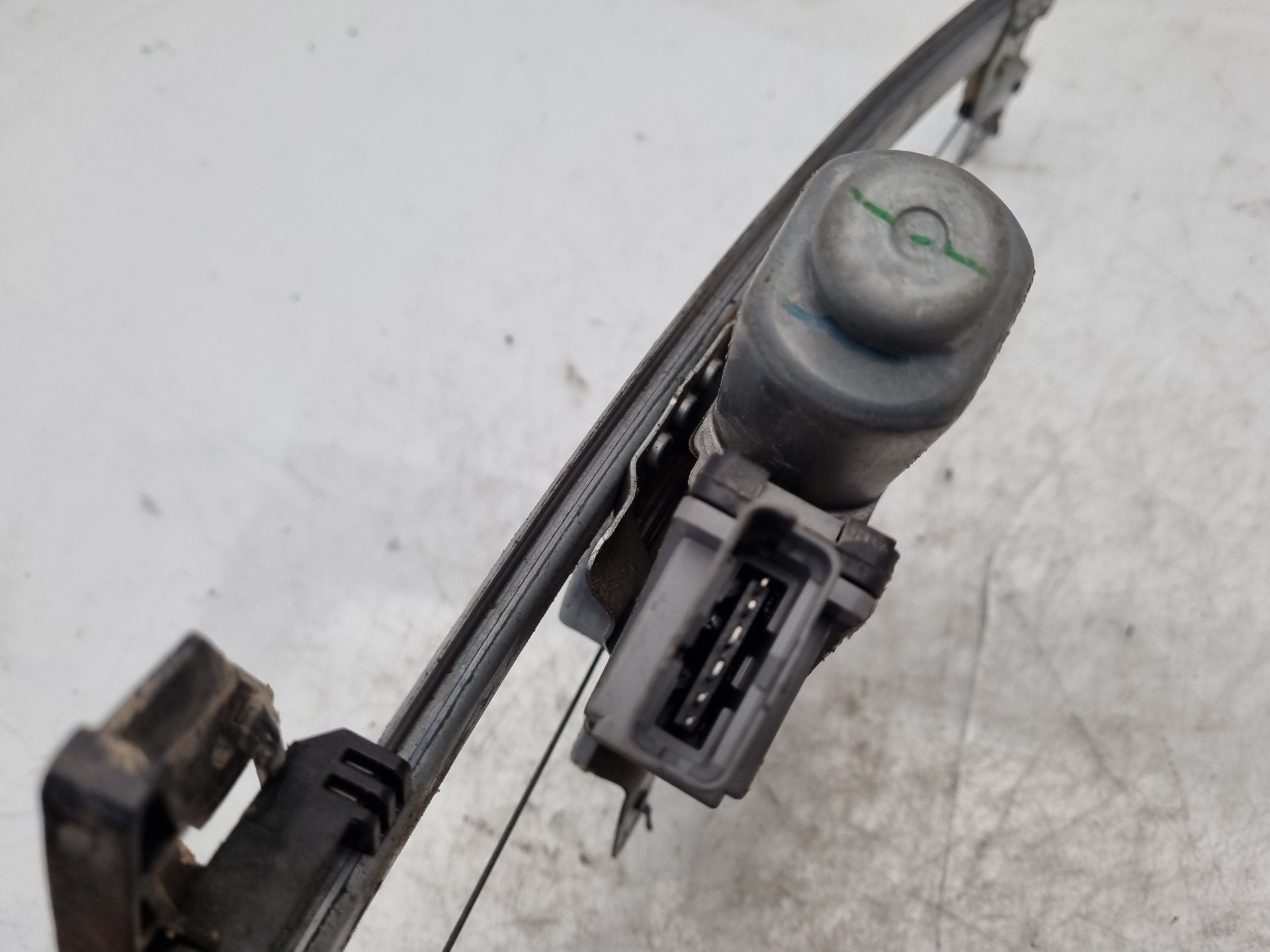 ELEVALUNAS DELANTERO IZQUIERDO CITROEN C3 8HX